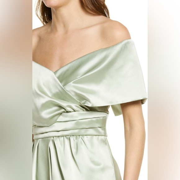 Lulu’s mini dress asymmetric off the shoulder sage green Style 17130 Size S - Picture 14 of 15